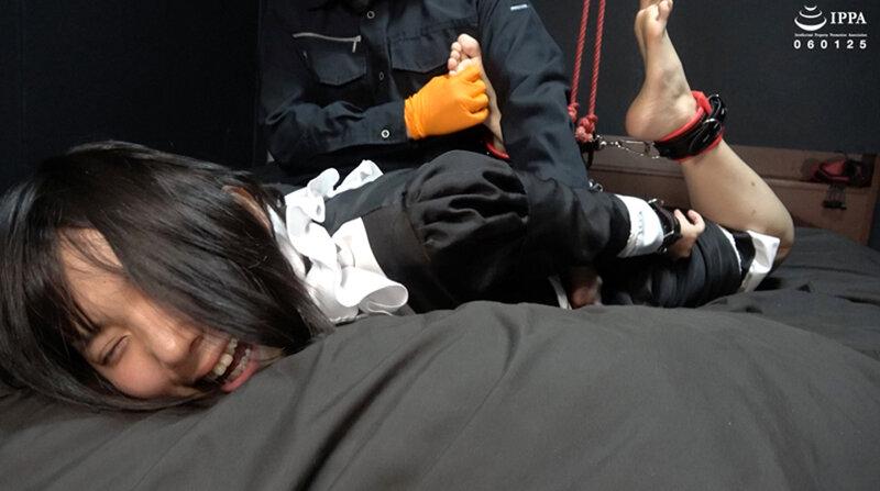 「海老反り拘束くすぐりで腰のツボと足裏をくすぐられまくるメイドもなかちゃん！」わかしラボ WAKA-067 千石もなか 3 サンプル画像 8