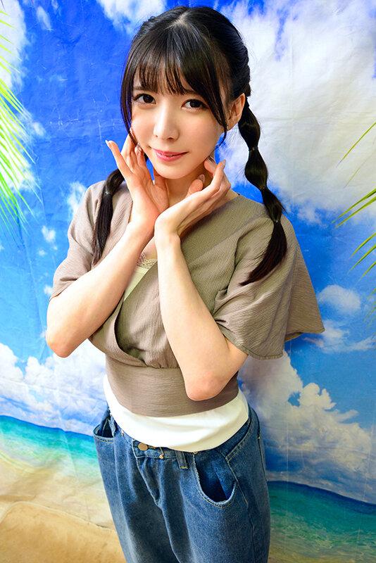 素人パンチラ in 自宅で個人撮影会vol.83 ハロウィンパーティーを盛り上げる過激コスプレ 闇夜に光るスレンダーボディに大興奮！！ サンプル画像 10