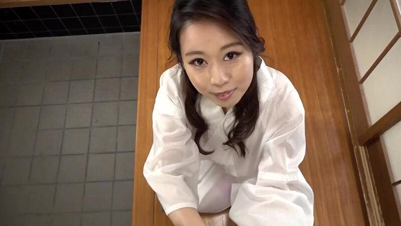 【人気】隣の奥さんは爆乳で巨尻で美形で床上手 塚田詩織 即即編 サンプル画像 1