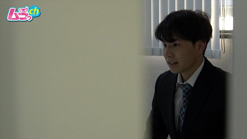 SOD男子社員 制作部 ムラっch AD 寺山隼人君 ビンビン勃起マラ×大量発射 監督になるなら演者さんの気持ちもわからないといけないのでチ〇ポを出して自らの企画を検証してもらいました。 サンプル画像 2