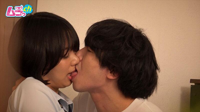 ニンゲン観察 憧れのバイト先の店長を頼って家出したJ系、規格外の超巨根で処女喪失し未来のデカチン狂いが確定する。 サンプル画像 6