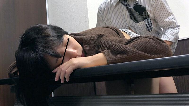 トー×地雷女子を騙してアへ顔不同意性交 5名 ＃01 サンプル画像 10