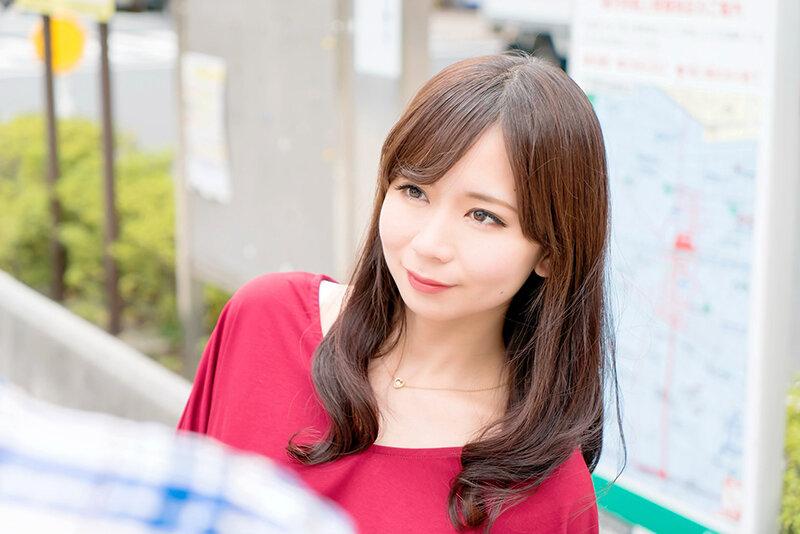 淫乱人妻ナンパ 性欲旺盛な若妻に生中出しSP 旦那だけじゃ満足出来ない不貞妻！！＃01 サンプル画像 4
