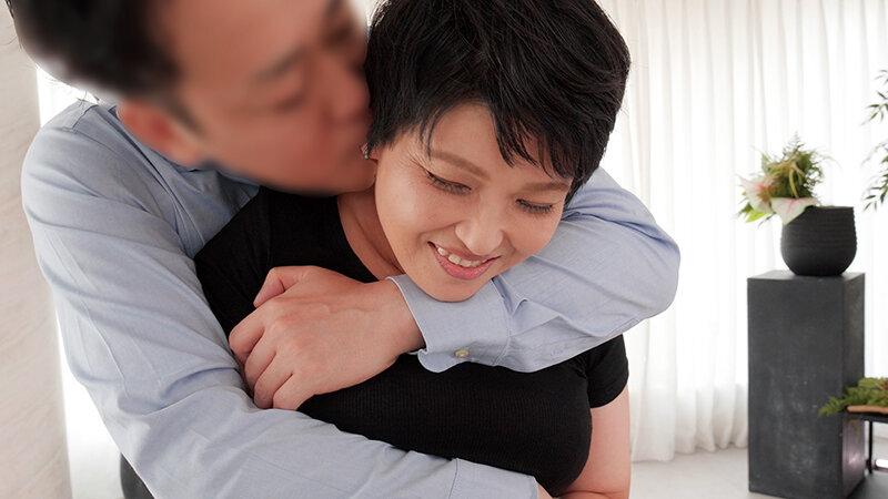 男性経験ご主人のみ！人生を変えたくて出演 超ウブ垂れ巨乳奥様 サンプル画像 2