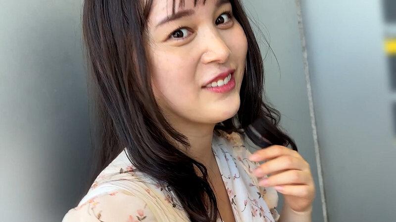 街角で声をかけてくすぐりさせてもらう ファミレスウェイター ありすちゃん サンプル画像 5