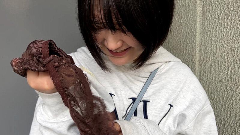 街角で声をかけてパンツの染みを見せてもらう 子供英語塾アルバイト のあちゃん サンプル画像 18