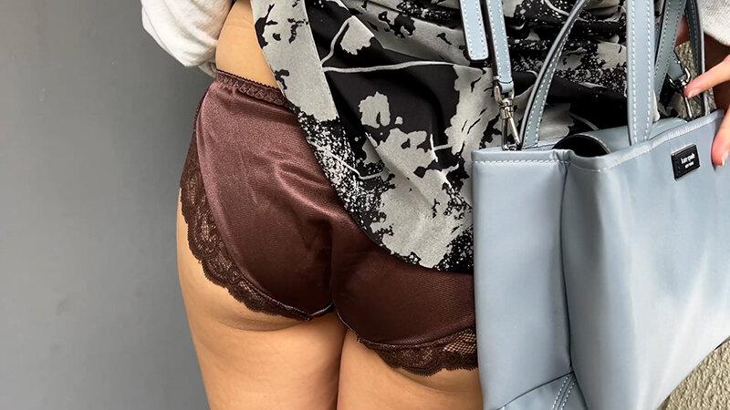 街角で声をかけてパンツの染みを見せてもらう 子供英語塾アルバイト のあちゃん サンプル画像 8