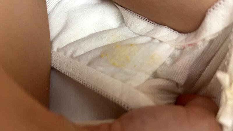 街角で声をかけてパンツの染みを見せてもらう 塾のバイト講師 こころちゃん サンプル画像 19