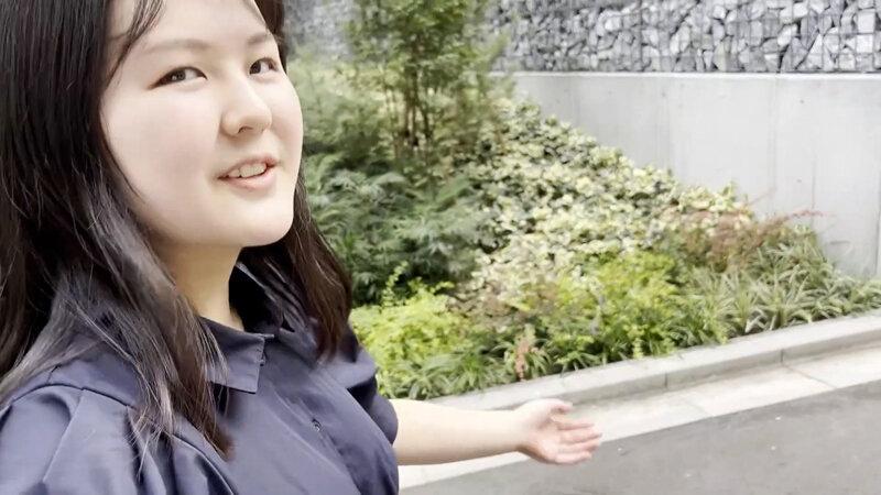 街角で声をかけてパンツの染みを見せてもらう 書店員 りかちゃん サンプル画像 2