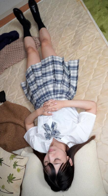 完全昏眠-4名- 初潮吹きヒロイン（1●）・青春スポーツ（18）・天然パフィーニップルリベロちゃん（18）・極巨乳（1●）全員中出し 夢遊秒 サンプル画像 5