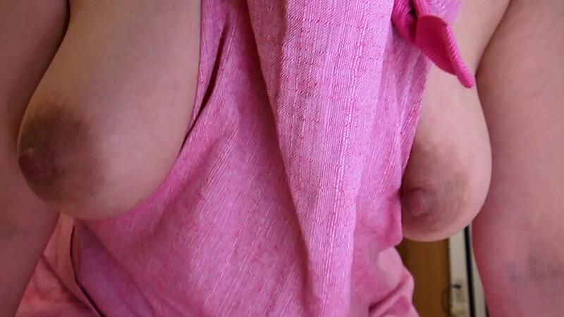 裸エプロンで義父を誘惑する豊満エロボディの変態熟女が背徳SEXにイキまくる！ サンプル画像 10