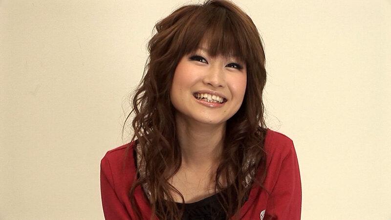 意外や意外！見た目はギャルなのに中身は清楚？！経験人数少なめな貧乳素人娘とガチSEX！ サンプル画像 3