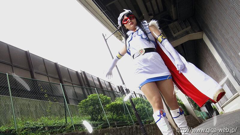 高飛車ヒロイン命乞い ～無様戦闘員堕ち～ 美魔女仮面フォンテーヌ 最上一花 サンプル画像 4