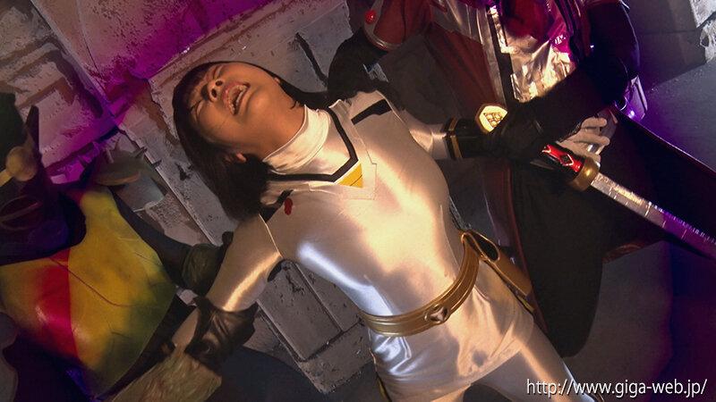 スーパーヒロイン危機一髪！！Vol.97 光忍戦隊シノビンジャー シノビホワイト 上白美央 サンプル画像 18
