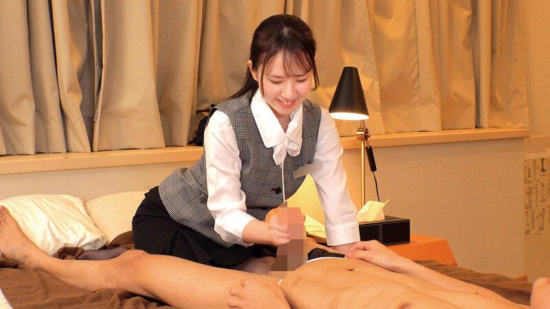 清楚で美しいフロント係が施術を行う濃厚出張マッサージ…複数業務を兼任し働くホテルウーマンが魅せる男性客を狂わせる中出し性交施術 サンプル画像 13