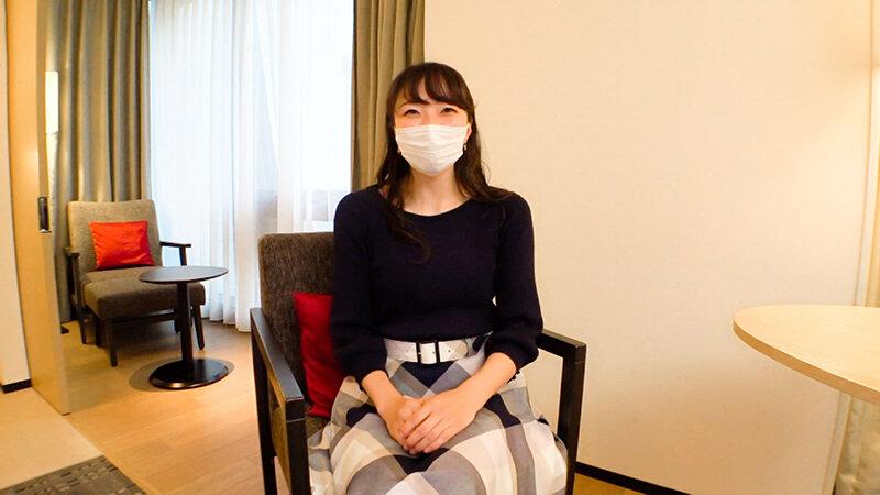 憧れの男を前に、お股をびしょびしょに濡らしながら発情する、素人美女をハメ撮り。感度最高のドM女3名。 サンプル画像 3