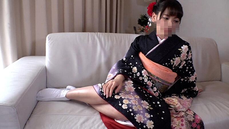 大人の仲間入りを果たした新成人と華やかな振袖のまま中出しハメ撮りしちゃいましたw サンプル画像 1