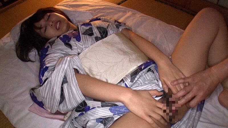 いろっぽい顔で○ンポを咥えてくれるオレの不倫彼女 紗藤まゆ サンプル画像 4