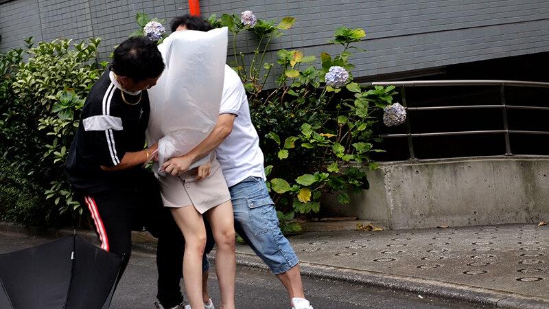 監禁イラマチオ サンプル画像 3