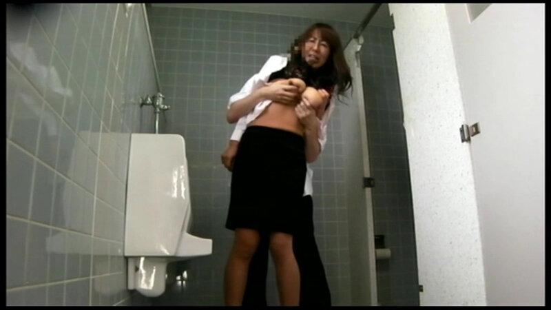 【定点カメラ】生徒とヤルべきか先生とヤルべきかそこが問題だ サンプル画像 14