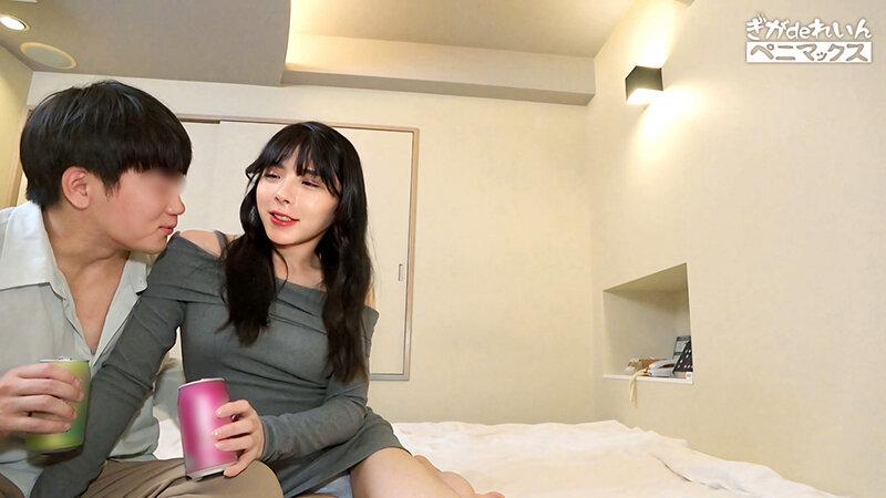 天性のバキュームアナルを持つモデル体型男の娘と初ハメ撮り！止まらないケツイキに我慢できずクリチ●ポから白濁精子をドピュッ♪→メス堕ち顔へたっぷり顔射！！【こはく】 松嶺こはく サンプル画像 2