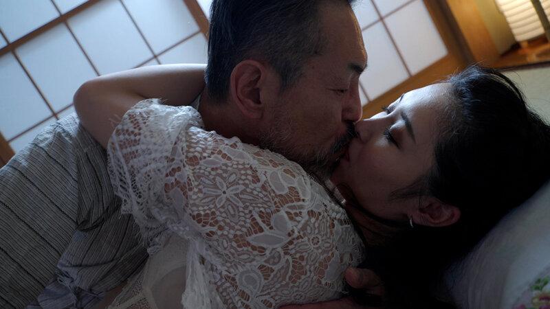 父の女に手を出した親不孝者 高橋麻衣 サンプル画像 3