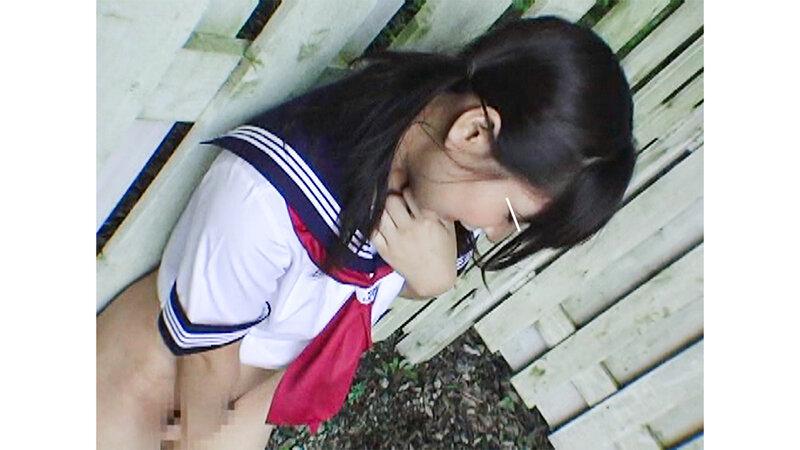 尾行盗撮！隣りの制服女子がオナニー中毒な件 サンプル画像 9