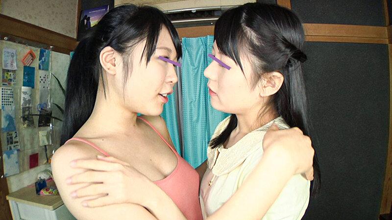ベロチュウ接吻、唾液と愛液交換。絡まる濃厚百合女子。 サンプル画像 18
