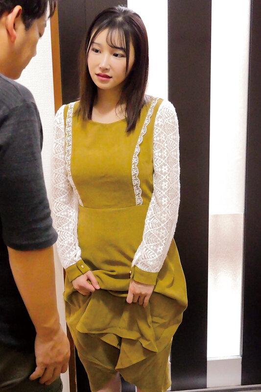 デカ尻で無意識に誘惑してしまう訪問看護師 芦名ほのか サンプル画像 13