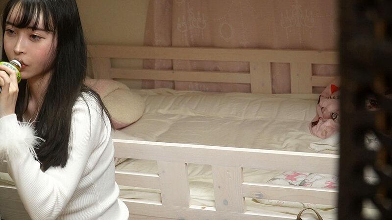 有名私大女子寮女子大生の性処理動画 ＃5 サンプル画像 3