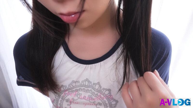 見た目は〇〇 身体は大人 公園でアイスを食べていた美少女と性交した記録 サンプル画像 3