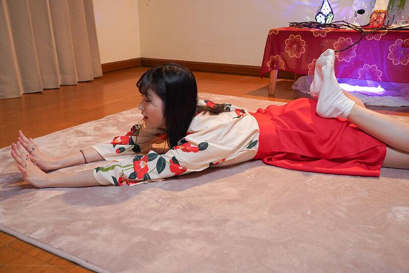 客から金をだまし取るインチキイタコ 沙月ふみの サンプル画像 6