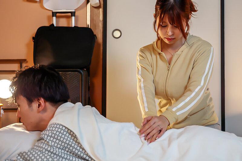 地方旅館のヤリすぎ爆乳マッサージ師。 有岡みう サンプル画像 3