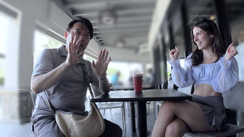 ロスの高級住宅街のカラバサスでナンパしたビッチなセレブお嬢様と日本のおじさんが中出し性交！？シャネル（23） サンプル画像 2