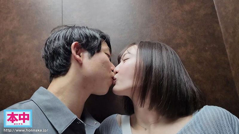 横浜デートして、野外キスして、イチャついて流れでラブホに入って一発射精してももう1回ヤリたい… ノーカットハメ撮り中出し2本番と顔射。美谷朱音と休日のプライベートSEX120分 サンプル画像 3