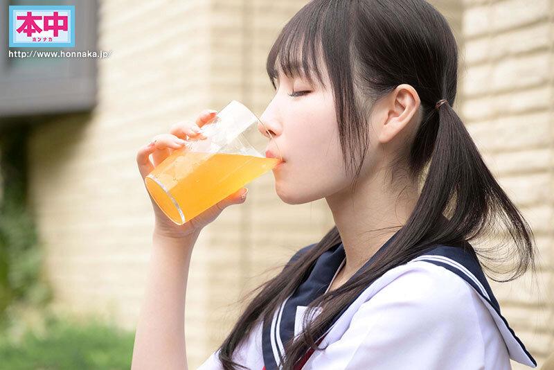 睡姦幼い頃から見守ってきた姪のカラダ。汚れを知らない純朴少女を薬で眠らせ叔父ち●こを何度もぶっ挿し種付けプレスで中出しおま●こ開発 香水じゅん サンプル画像 3