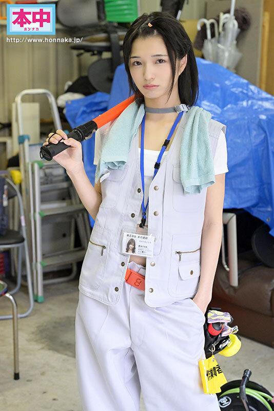 力仕事もできないクセに超高圧的で男勝りな現場監督女子を、スレンダー裸体がへし折れイキ壊れるほど激ピストン串刺し中出し輪● 倉本すみれ サンプル画像 2