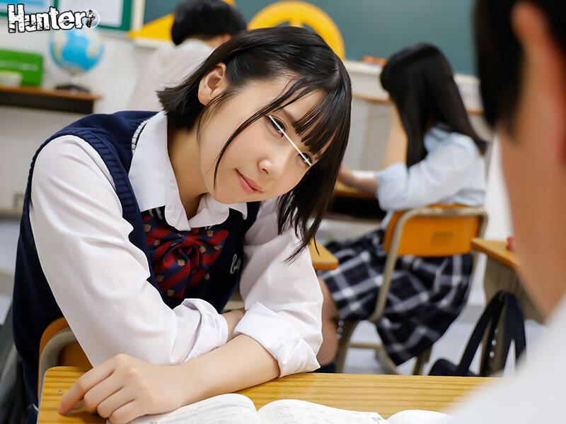 『中に出していいよ！』『他に出す所ある？』『どうする？我慢できる？』ロングスカート内でこっそり挿入しちゃう小悪魔女子は夜行バス、電車、… サンプル画像 7
