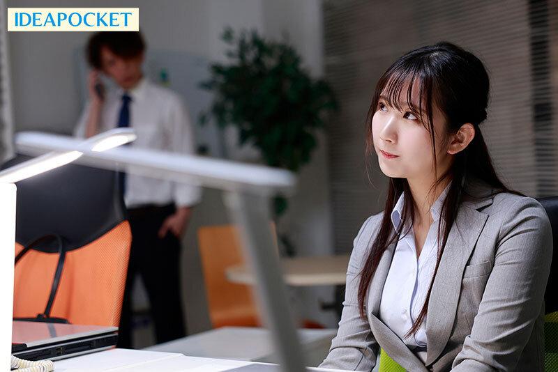 僕の恋人が家で待ってるのに、 終電逃がし後輩女子社員の家に泊まる流れに…ノーパンノーブラ 部屋着に興奮した絶倫のボクは一晩中ヤりまくった。。。 役野満里奈 サンプル画像 2