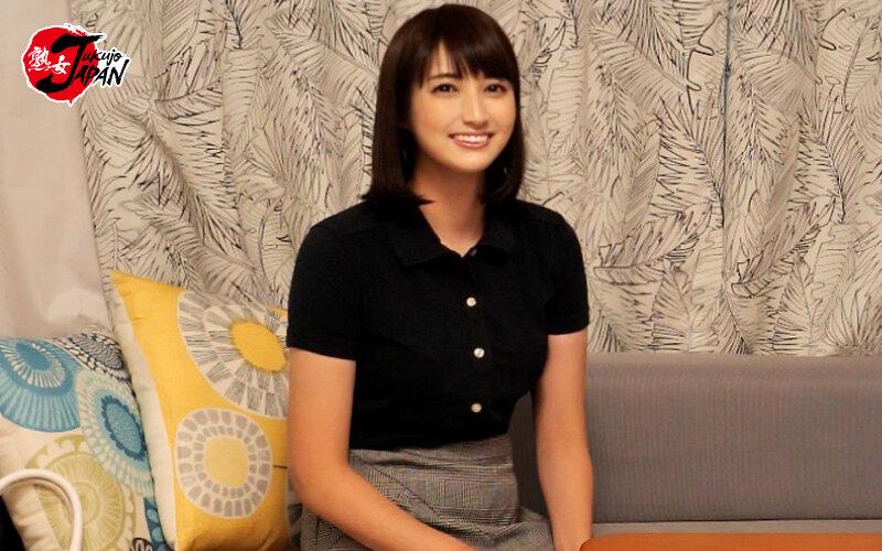 イケメンが人妻を部屋に連れ込んでSEXに持ち込む様子を盗み撮りしたDVD。019～強引にそのまま中出ししちゃいました～Part.2 サンプル画像 2