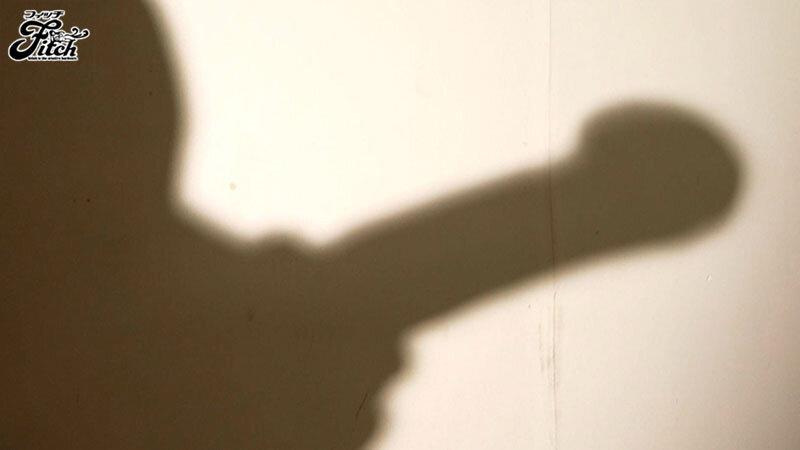 黒人解禁！！黒人巨根アーティストNTR ライトに映る衝撃のデカマラに身も心も奪われた豊満爆乳妻 武田怜香 サンプル画像 3