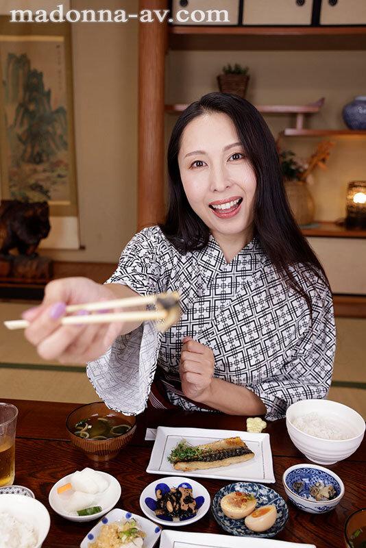 【VR】超高画質8K VR 「今日は素の私と一杯エッチしようね」 Madonna専属・佐田茉莉子といく一泊二日のイチャラブ温泉旅行 サンプル画像 6