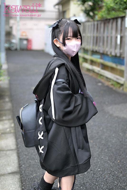 【VR】マスク少女ひなのちゃん 甘くて幼い声、膨らんだ乳房、地雷系メイク…居場所のない訳あり家出ムスメ サンプル画像 3