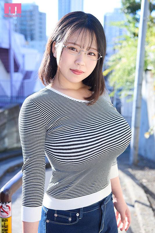 田舎の不動産事務員地味メガネ巨乳デビュー。真面目そうで超絶変態巨チンぶっ込み足ピン噴水失禁アクメ サンプル画像 1