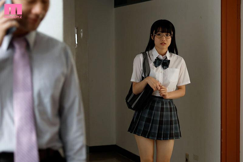「先生、奥さんとどっちがフェラ上手い？」妻がいるのに教え子のからかい誘惑と小悪魔舐めしゃぶりフルコースに溺れた口淫不倫 輝星きら サンプル画像 3