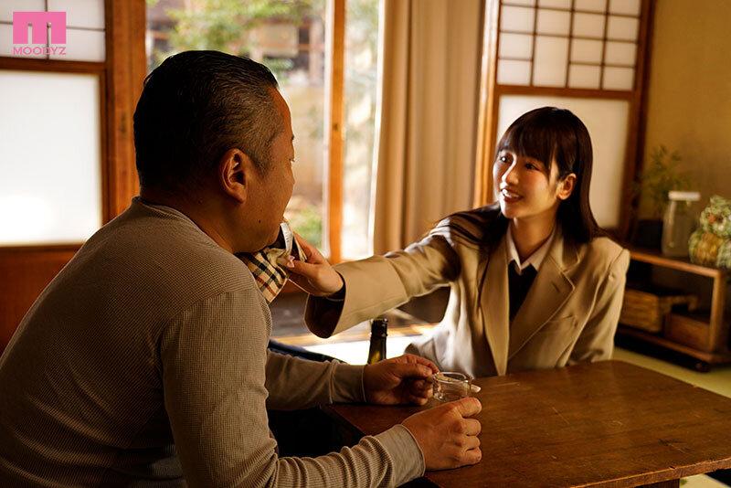 奥さんに逃げられ借金まみれアル中ダメダメ叔父さんを励ますうちに… ダメ男好き体質になってしまった姪っ子J○…愛情と性欲が暴走して妊娠OK求愛淫語と密着中出し誘惑 小野六花 サンプル画像 1