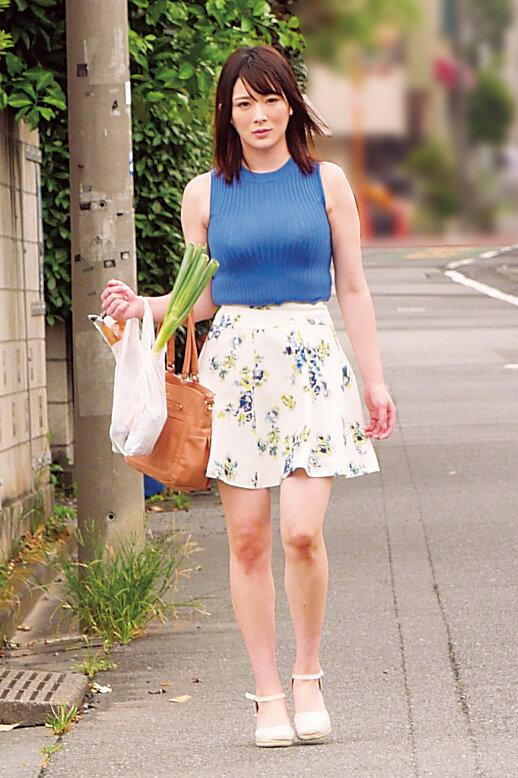 美女ベスト 辻井ほのか スレンダー巨乳マドンナ サンプル画像 8