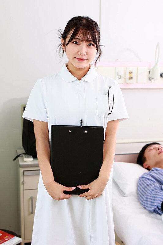 フェラチオしてくると噂の美人看護師 姫咲はな サンプル画像 2