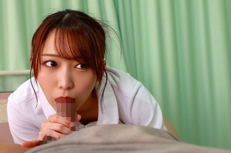 フェラチオしてくると噂の美人看護師 弥生みづき サンプル画像 3
