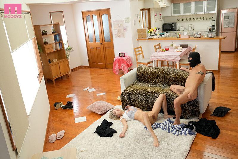 私の推しと匂わせ投稿してる’モカ’って女…。そんなに目立ちたいなら世界中に絶倫チ○ポ達のレ●プ孕ませ動画晒してヤる！ 春陽モカ サンプル画像 3